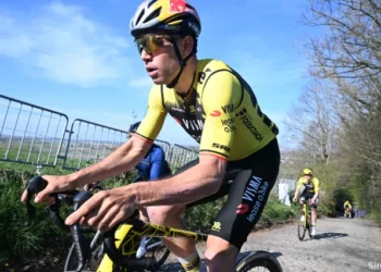 Wout van Aert blikt terug op Ronde van Vlaanderen: “Ik ben tevreden, en dat mag ook”