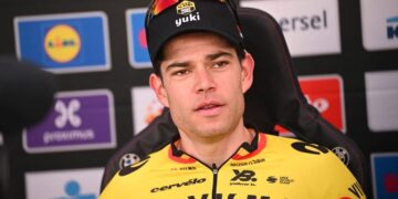 Wout van Aert heeft recent zijn twijfels geuit over zijn sprintprestaties en erkend dat hij niet volledig begrijpt wat zijn snelheid en kracht in de laatste fases van wedstrijden beïnvloedt.