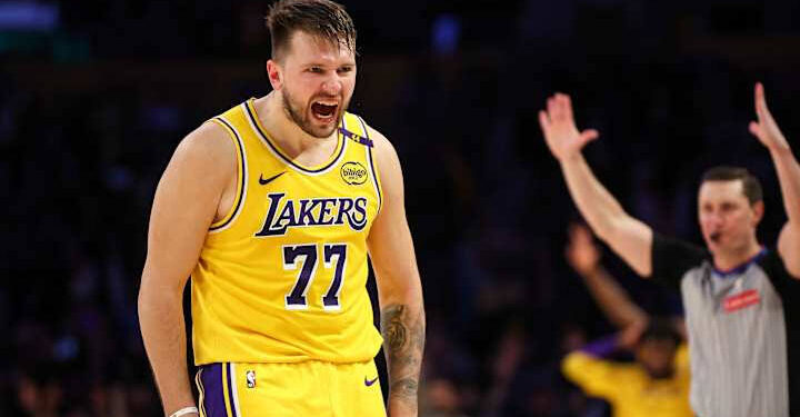 Luka Dončić o tem, kako so navijači Lakersov ravnali z njim od njegovega prihoda