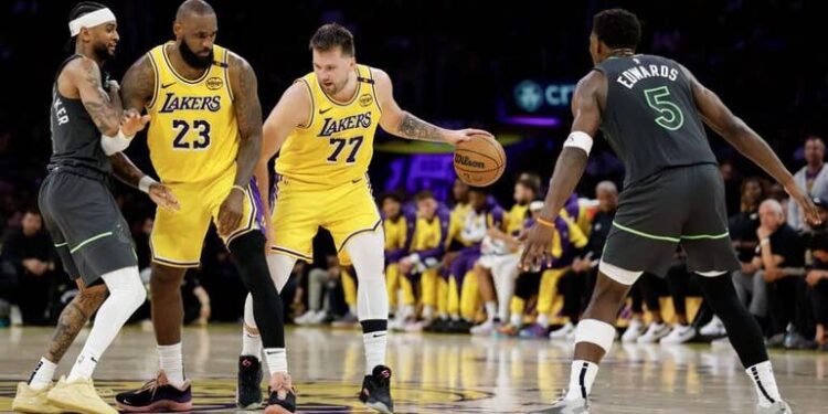 Legenda Lakersov LeBron James je subtilno kritiziral Luko Dončića, Luka pa ni izgubljal časa z odgovorom