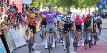 Michael Matthews plaatst overwinning in Frankfurt in perspectief met Van der Poel en Pogačar: “Heeft me nooit ontmoedigd”
