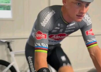 Slecht nieuws voor wielerfans: Mathieu van der Poel mist Critérium du Dauphiné door blessure