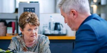 Janine Bischops onthult de échte reden waarom ze stopte bij ‘Familie’: “Ik moet daar eerlijk over zijn”