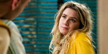 ‘Familie’-ster Charlotte Sieben over quarterlifecrisis: “Ik wil alles, maar het lukt me niet!”