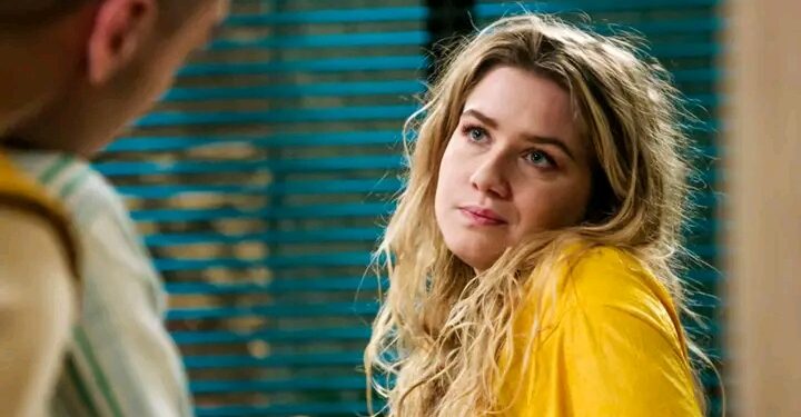 ‘Familie’-ster Charlotte Sieben over quarterlifecrisis: “Ik wil alles, maar het lukt me niet!”