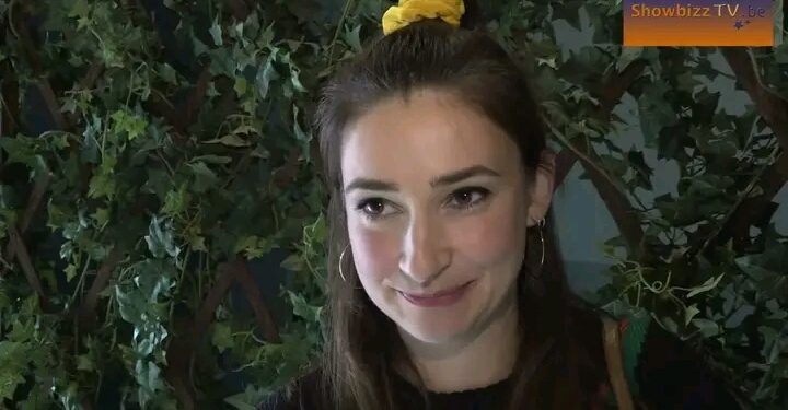 Jasmijn Van Hoof loslippig over seizoensfinale van ‘Familie’: “Dit durf ik wel verklappen…”