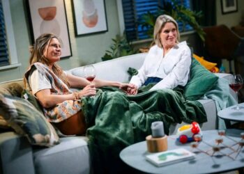 ‘Familie’ verwelkomt nieuw personage: zo maakt Nathalie Meskens haar intrede..👇