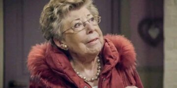 Schokkende onthulling: Annie Geeraerts verrast makers van Familie met geheim tijdens telefoongesprek