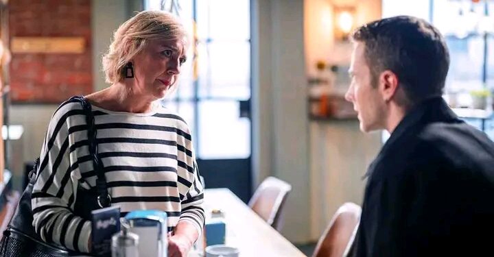 Geweldig nieuws voor ‘Familie’-fans: Deze acteurs maken comeback👇