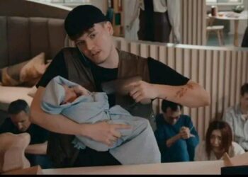 B.L.O.E.D.B.A.D. DREIGT IN SEIZOENSFINALE VAN ‘FAMILIE’: WARD SLAAT DOOR – Gijzeling Mondt Uit in Doodsangst👇