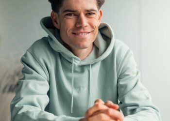 De Belgische wielersensatie Wout van Aert heeft openlijk gesproken over zijn ambities voor het leven na zijn professionele wielercarrière: “Dat zou een droom zijn die uitkomt.”