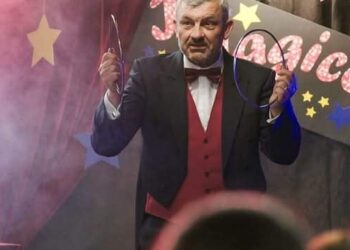 Dit zie je deze week in Familie 👇 Lees nu al de vooruitblik👇