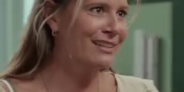 Er heerst volop enthousiasme onder de fans van de populaire Vlaamse soap Familie, nu een nieuw personage zijn intrede doet in de reeks. Kiki, gespeeld door actrice Nathalie, weet nu al harten te veroveren met haar warme, opgewekte en trouwe persoonlijkheid.