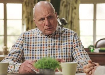 ‘Familie’: Stefanie Blijft Wantrouwig terwijl de Spanningen Oplopen