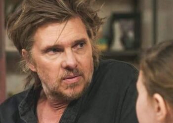 Fans woedend nu het lot van Rudi aan een zijden draadje hangt in seizoensfinale van ‘Familie’