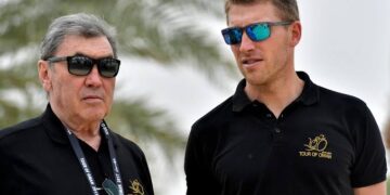 Wielerfans over de hele wereld kunnen opgelucht ademhalen nadat Axel Merckx, de zoon van de legendarische Belgische wielrenner Eddy Merckx, een positieve update heeft gegeven over de gezondheid van zijn vader.