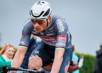 Triest Nieuws: Mathieu van der Poel Zou Niet Geïnteresseerd Zijn in £10 Miljoen Contractverlenging bij Alpecin-Deceuninck