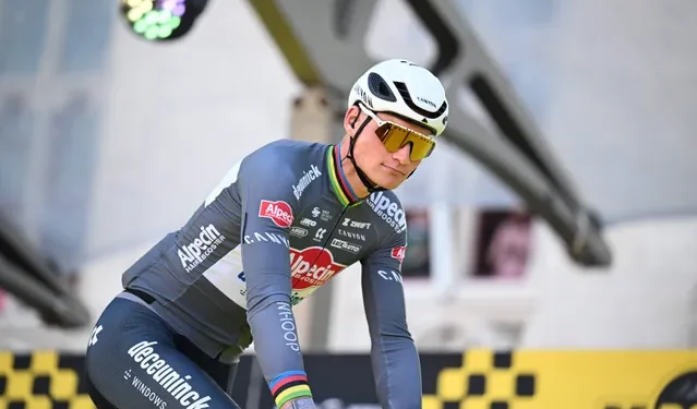 Roodhooft pareert kritiek op Van der Poel’s wedstrijdprogramma: “Ik denk eigenlijk het tegenovergestelde”