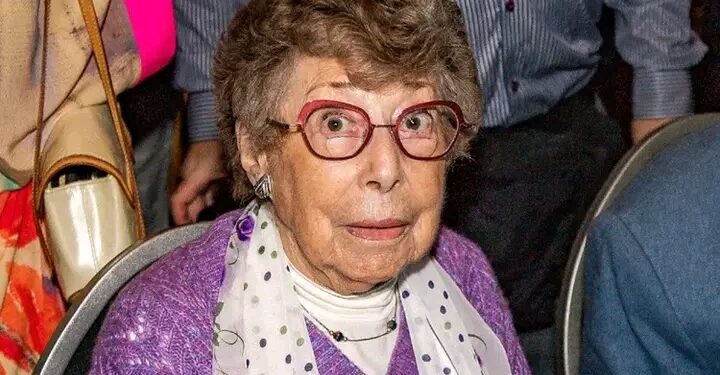 Annie Geeraerts uit ‘Familie’ staat voor zware ingreep en deelt emotionele bezorgdheid