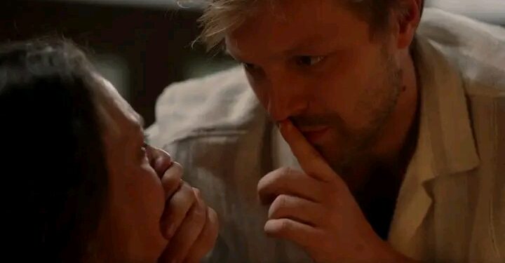 Wat brengt het nieuwe seizoen van Thuis? Na een eerste kus, een brand en een beschuldigde bruid belooft het alleen maar spannender te worden…