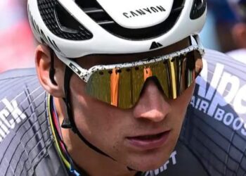 Van der Poel wil Van Aert klein krijgen: “Dat steekt bij hem”