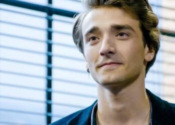 Aaron Blommaert ergerde zich bij Familie: “Wie had wie gekust?”