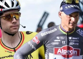 Manager Van Aert Spreekt Openlijk Over Van der Poels Tour de France-prestaties