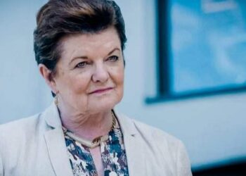 In een emotionele verklaring heeft de geliefde actrice Janine Bischops laten weten dat ze niet meer zal terugkeren naar de populaire VTM-serie Familie.