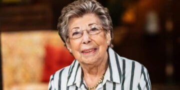 Annie Geeraerts: “Weggebracht met de ambulance”