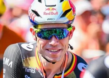 Ondanks een uitdagende Tour de France tot nu toe, is Wout van Aert nog lang niet klaar. De Belgische renner van Team Visma-Lease a Bike heeft duidelijk gemaakt dat hij nog steeds grote ambities heeft voor de laatste week van de wedstrijd.