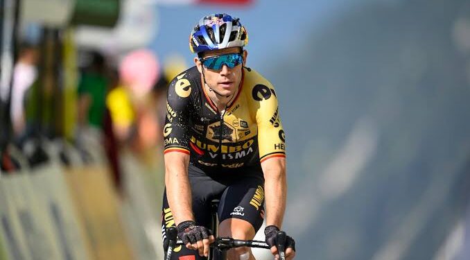 BREAKING:In een ontwikkeling die de wielerwereld op zijn kop zet, heeft de Belgische wielerster Wout van Aert naar verluidt een verbluffende miljoenenovereenkomst getekend met sportgigant Nike.