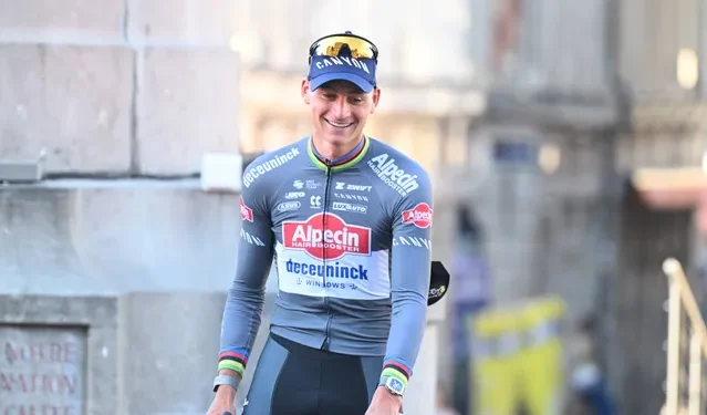 Mathieu van der Poel staat tijdens de Tour de France 2025 volop in de schijnwerpers, maar niet alleen vanwege zijn prestaties op de fiets.