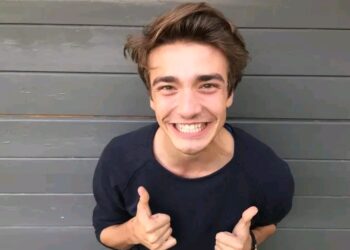 Heet nieuws: Aaron Blommaert onthult zijn terugkeer in ‘Familie’: ‘Ik leef nog’👇