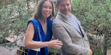 ‘Familie’-ster Erik Goossens in tranen: ‘Mijn dochter Mila heeft mij verlaten’.