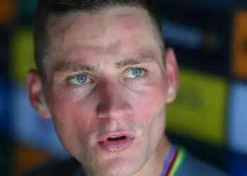 Van der Poel verrast vriend en vijand met opvallend nieuws