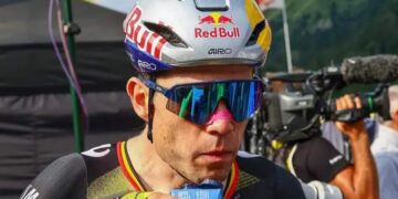 Van Aert geeft update over blessure na nieuwe valpartij