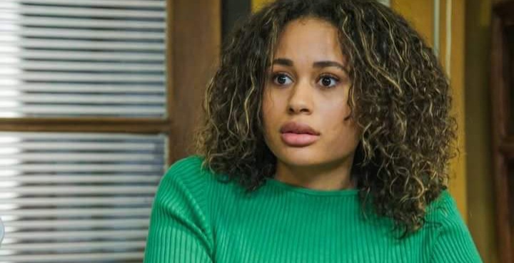 Speculatie rond mogelijke nieuwe zwangerschap in Familie