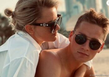 Mathieu van der Poel viert vijfjarig jubileum met Roxanne Bertels met ontroerende boodschap en cadeau dat fans wereldwijd raakt