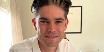 De Belgische wielerster Wout van Aert heeft opnieuw een overwinning behaald — dit keer in de zakenwereld — met een winstgevende onderneming die zijn reputatie als meer dan alleen een atleet verstevigt.