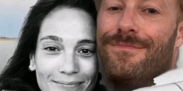 Een golf van verdriet gaat door de Belgische entertainmentwereld nu voormalig Thuis-acteur Sid van Oerle hartverscheurend nieuws heeft gedeeld.