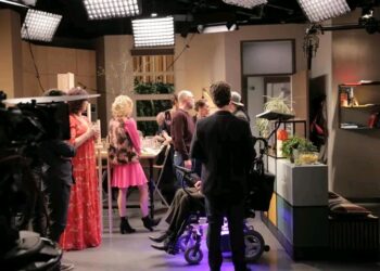 😱 hock in Thuis: Meerdere topacteurs stappen op – personages verdwijnen voorgoed!…