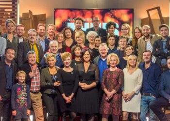 Maandag 15 september 2025 – aflevering 5905 Op het politiekantoor is het opnieuw een volle bedoening, maar er klopt iets niet met Rami. Tom neemt de raad van Judith ter harte. Femke doet Waldek een voorstel dat bij hem in het verkeerde keelgat schiet. Eddy viert zijn verjaardag met taart👇.