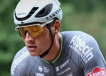 ‘Van der Poel werkt aan drastische carrièreswitch’