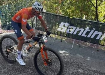 Nederlandse bondscoach zet Van Der Poel op zijn plek na WK