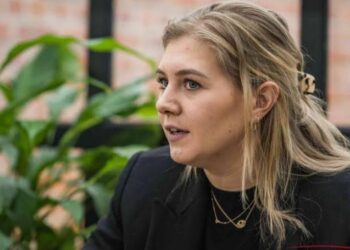 Sarah De Bie doet pijnlijke onthulling over haar familie: “Het valt me zwaar”