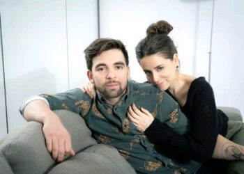 Mathias Vergels (33) toont zijn grote liefde voor verloofde Lynn Van den Broeck (32) en kondigt gezinsuitbreiding aan: ‘BABY, BABY…’