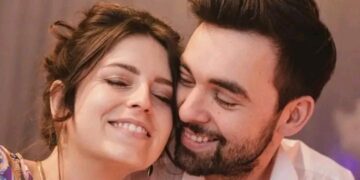 Mathias Vergels en Lynn Van den Broeck kondigen hun zwangerschap aan!π