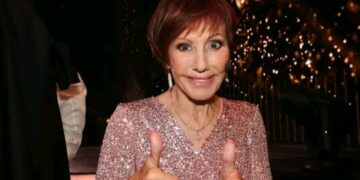 Comeback met kippenvel! Jacky Lafon onthult de ware reden waarom ze terugkeerde naar ‘Familie’