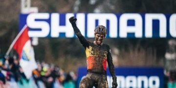 Hard advies voor Van Aert: “Ga gewoon crossen”