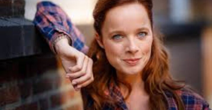 Daphne’s echte levensverhaal raakt fans tijdens 30-jarig jubileum van Thuis